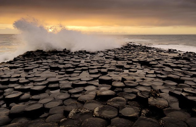 http://science.nationalgeographic.com/wallpaper/science/photos/rocks/giants-causeway/#