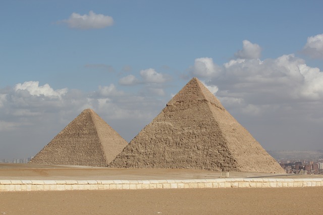【世界遺産】アフリカを訪れたら絶対に見たいピラミッド4選！