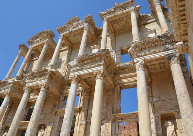 トルコでローマ時代に触れる！エフェソス遺跡の見どころ3選